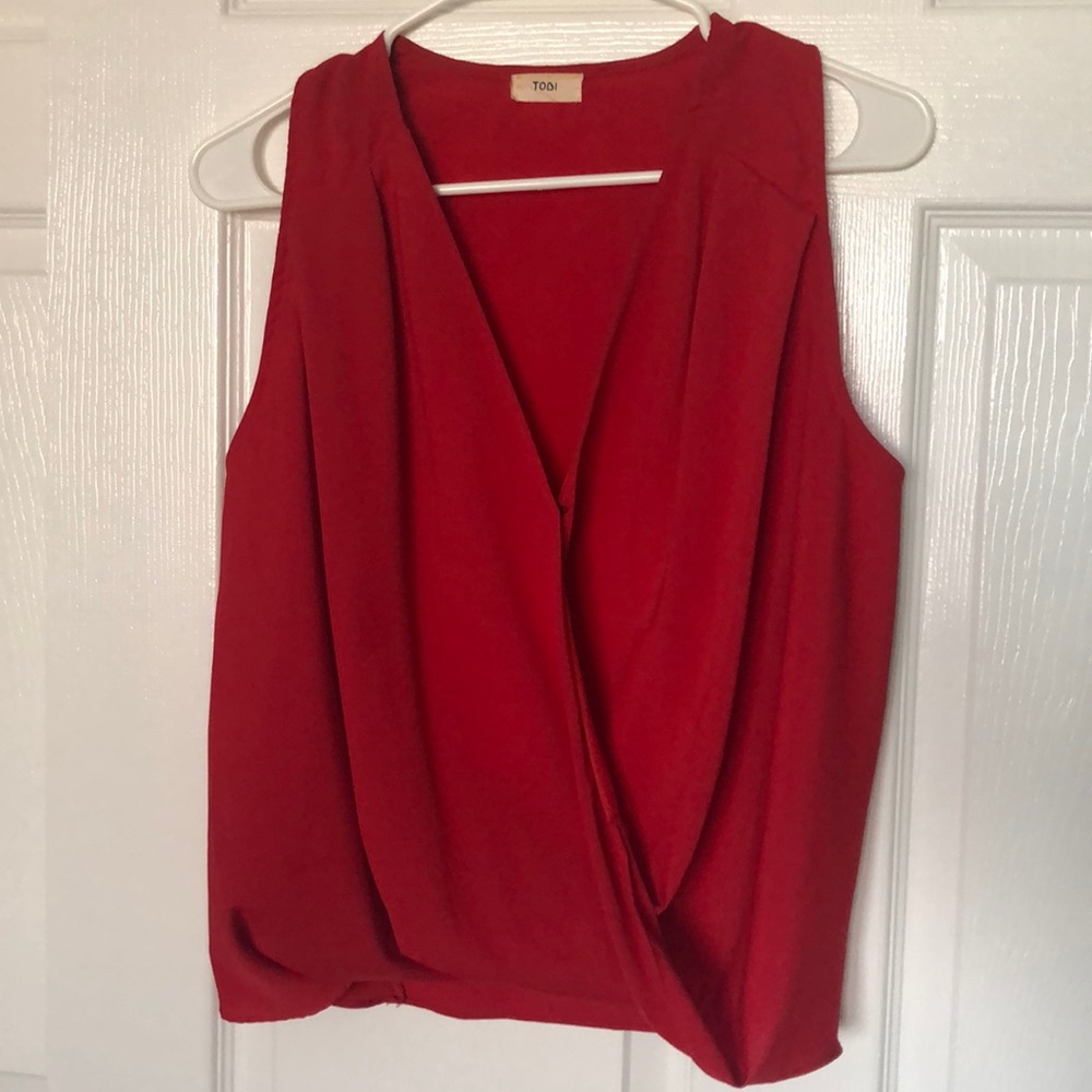 Red surplice top